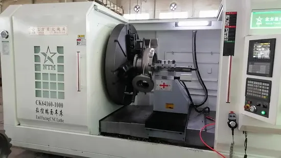 Tornio orizzontale professionale in Cina per il rivestimento sia in HDPE che in metallo